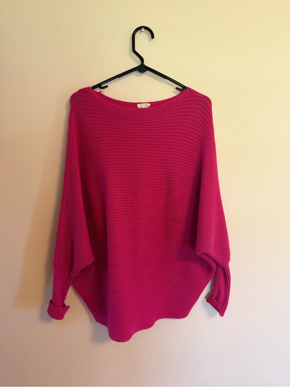 LA MIEL Fuchsia Ribbed Scoopneck Sweater